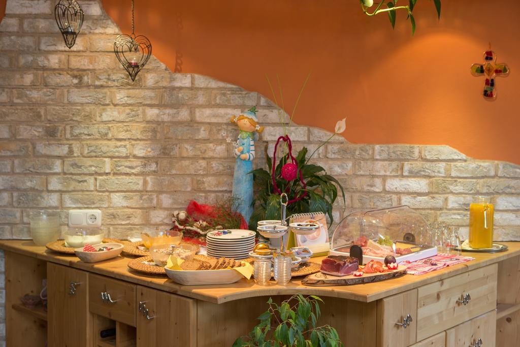 Hoelzl Bed & Breakfast Neukirchen am Großvenediger Extérieur photo