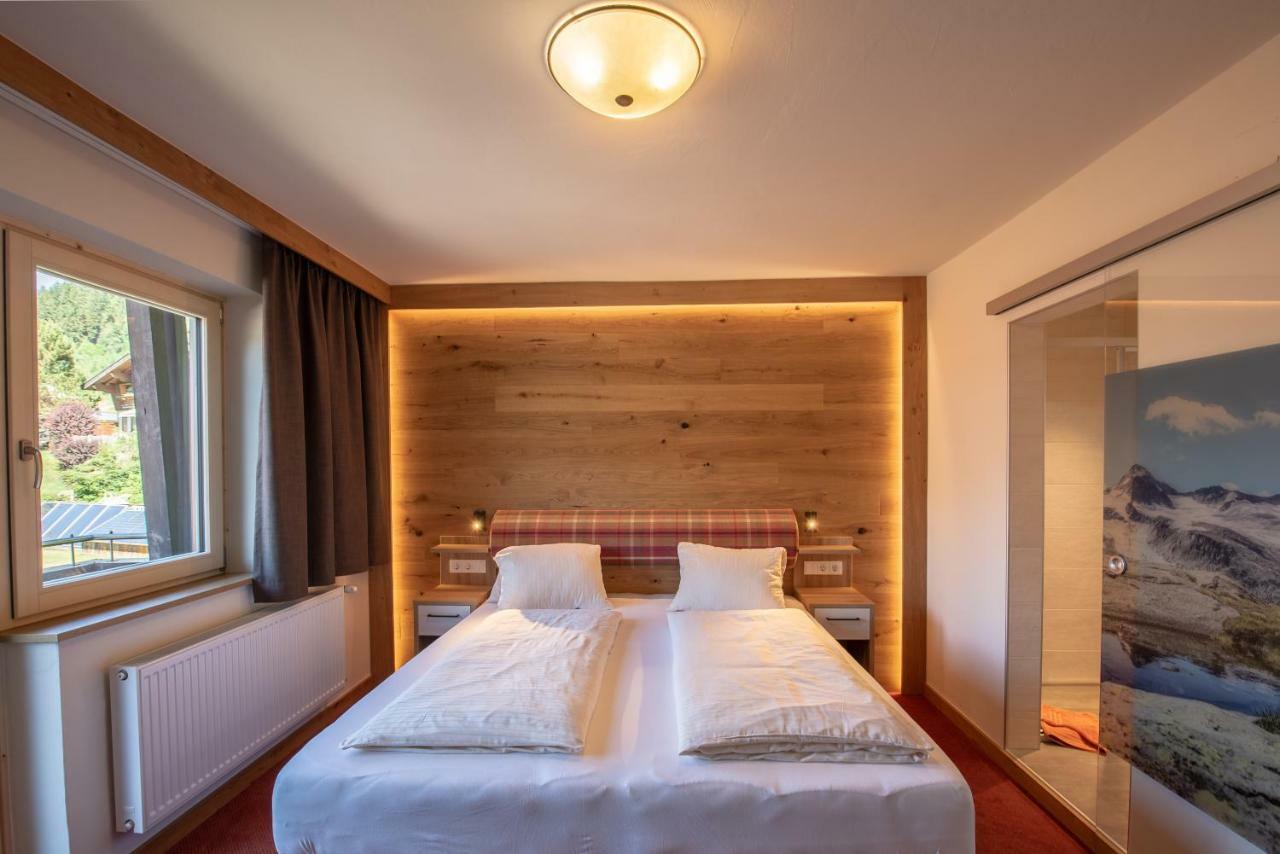 Hoelzl Bed & Breakfast Neukirchen am Großvenediger Extérieur photo